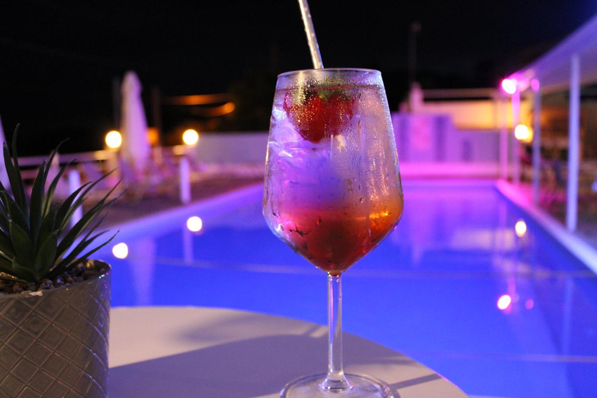 Tropicana Inn Нідрі Екстер'єр фото