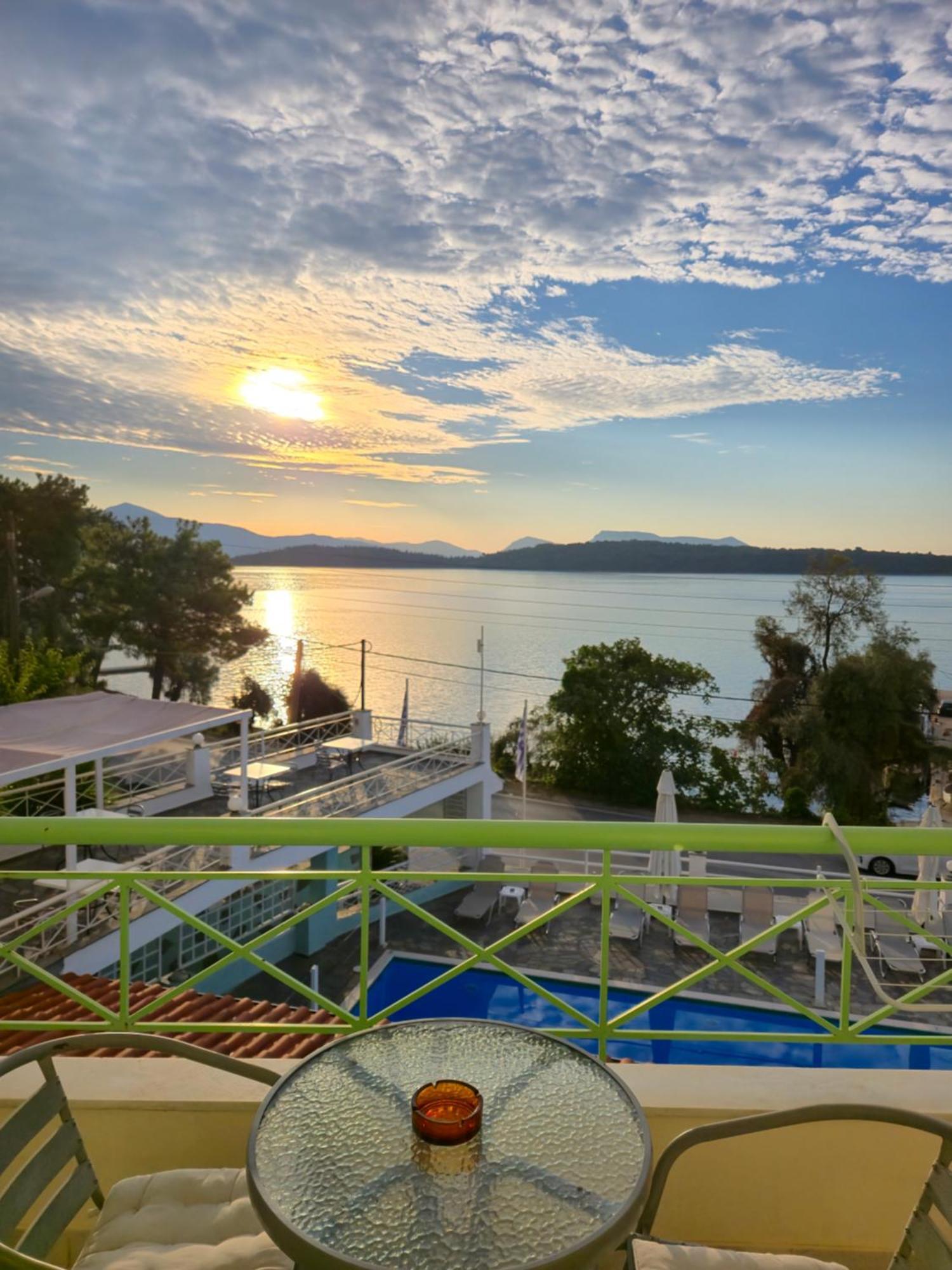 Tropicana Inn Нідрі Екстер'єр фото